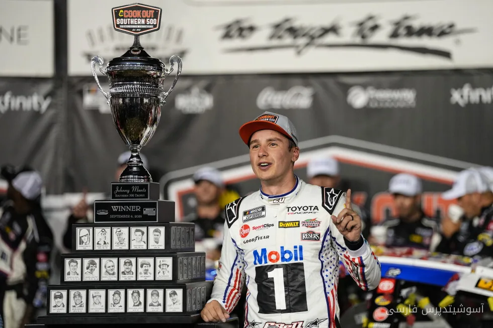 برتری بیچون و چرای Joe Gibbs Racing در آغاز فصل چیس با پیروزی بل
